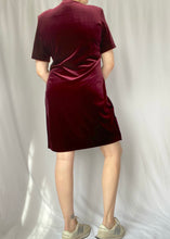 90's Burgundy Velvet Dress