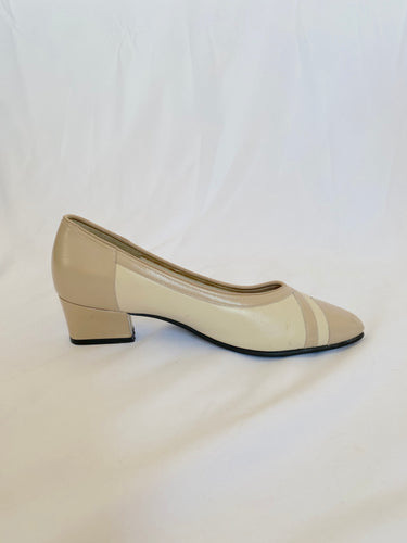 70's Beige and Ivory Pumps