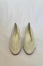 Vintage 70's White Woven Kitten Heel Pumps