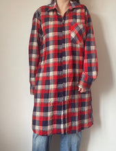 90's Plaid Flannel Button-Up