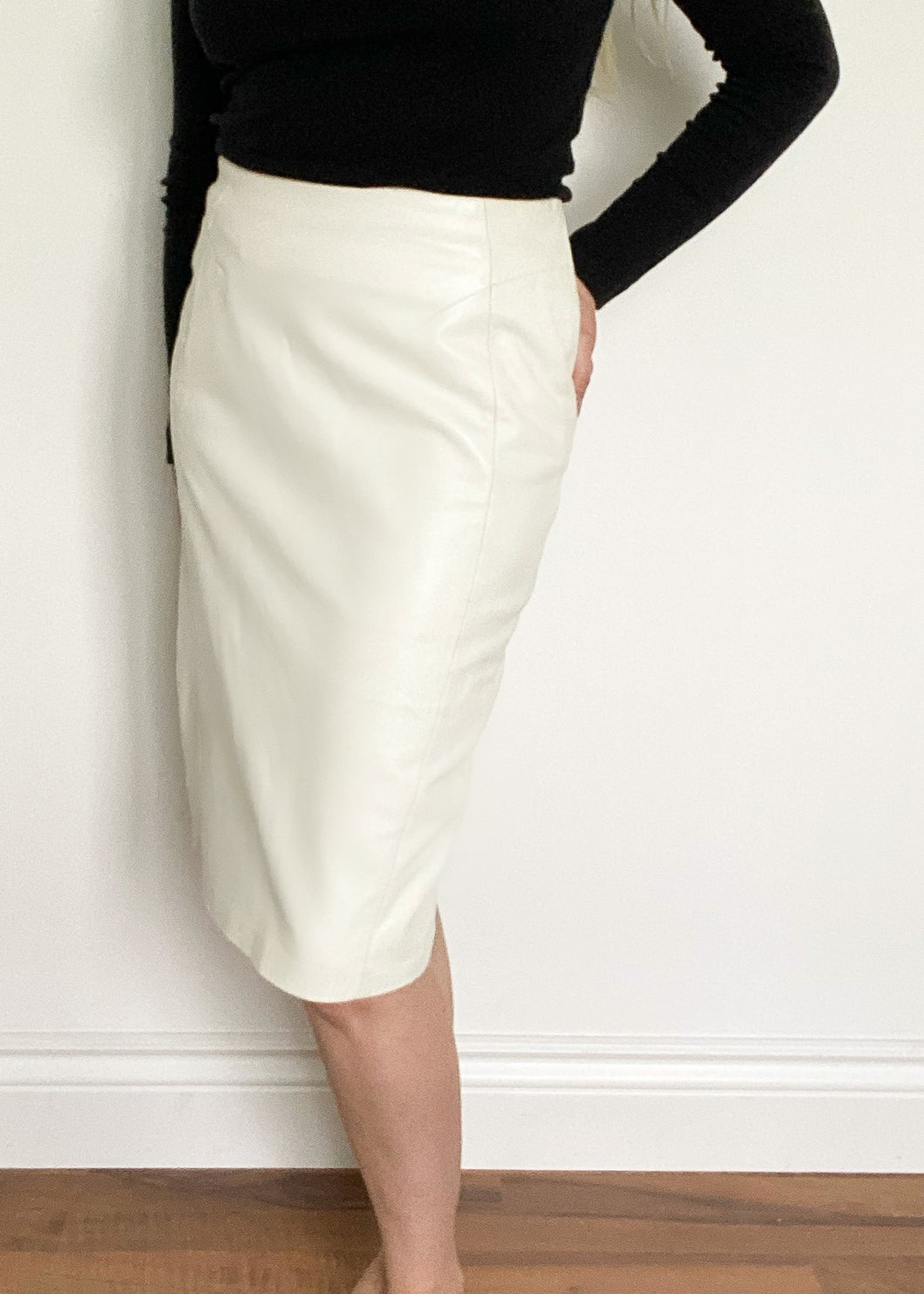 Danier White Leather Pencil Skirt