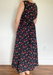90's Floral Sleeveless Dress
