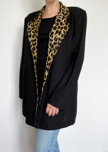 Lightweight Black Jacket with Leopard Print Lapel