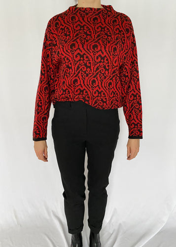 Black and Red 80's Knit Pullover