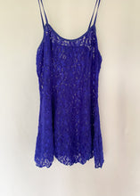 90's Blue Lace Negligee