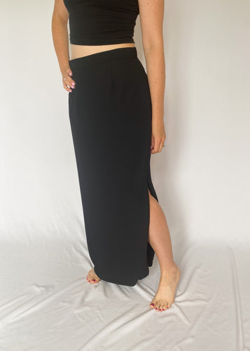 90's Black Maxi Skirt