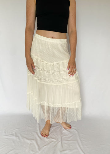 90's Ivory Lace Overlay Skirt
