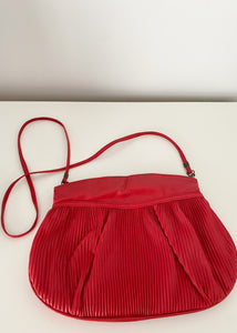80's Red Corrugated Handbag